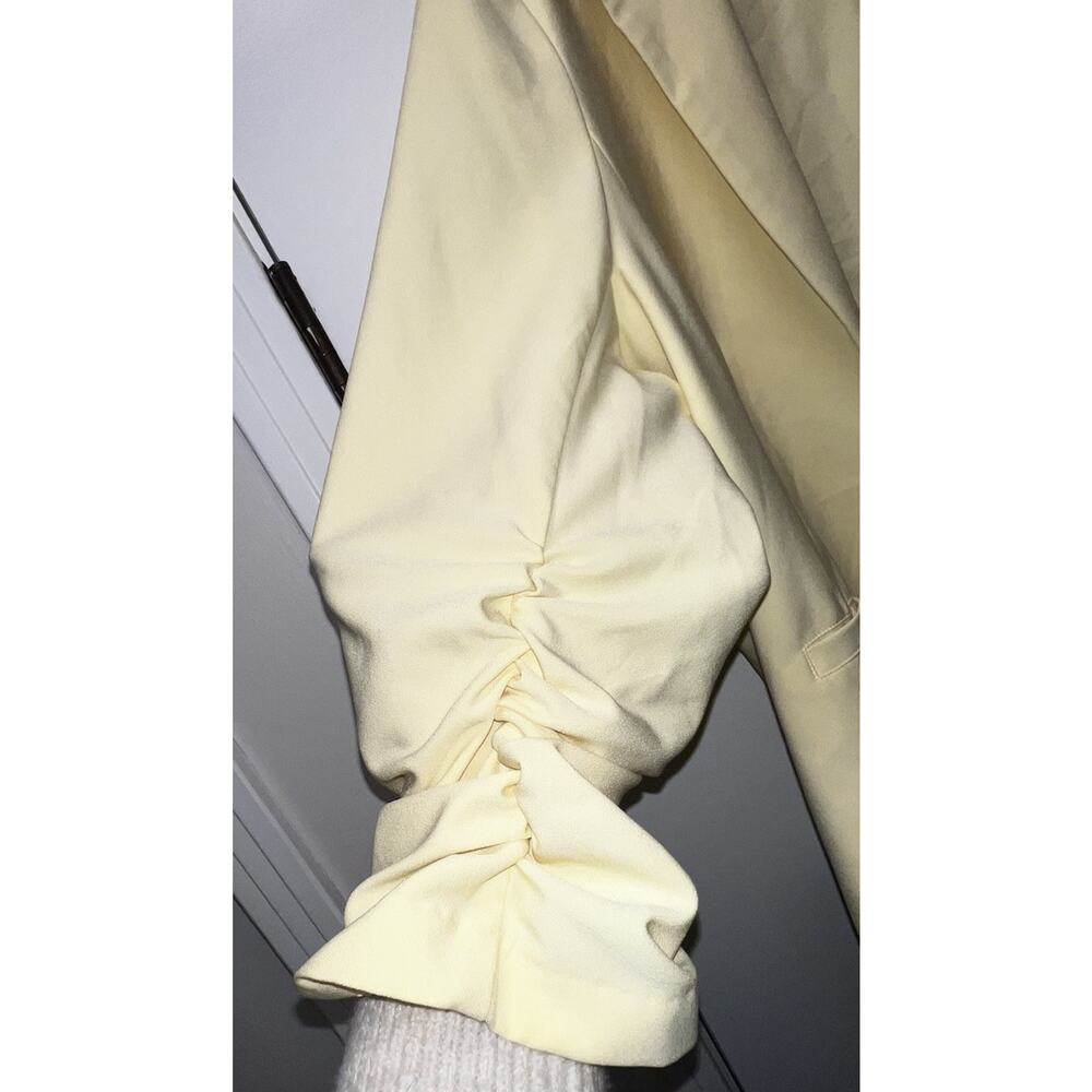 Sold - Picture 5 of 7